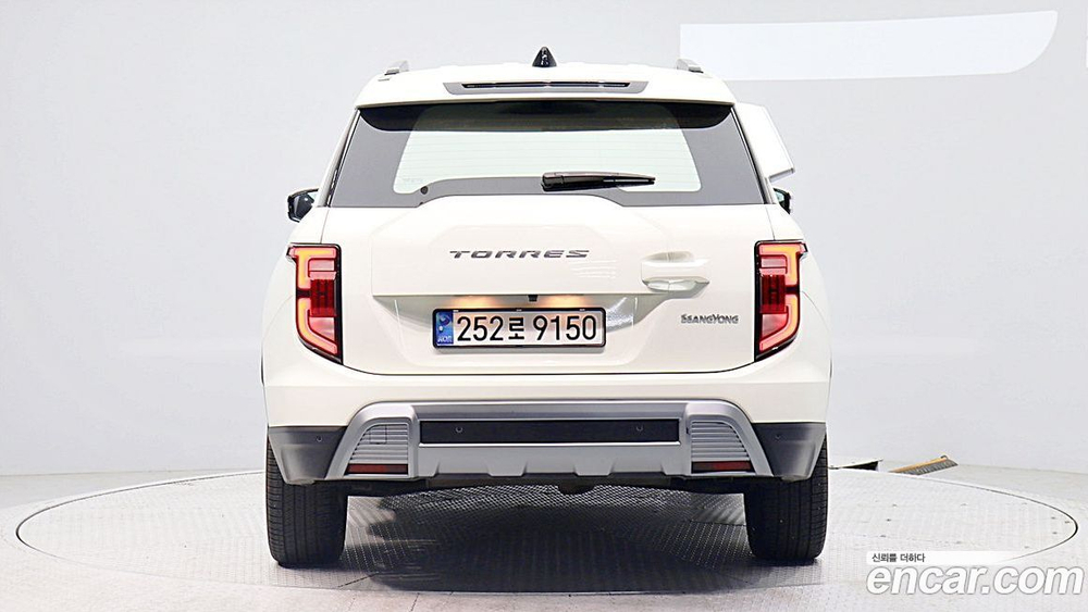 KG Mobility (Ssangyong) Torres Бензин 1.5 2WD (07.2022)