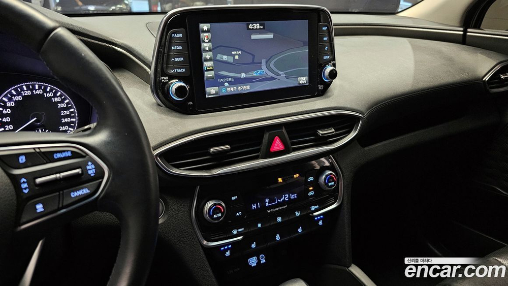 Hyundai Santa Fe TM Дизель 2.0 2WD (08.2019)