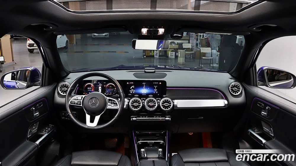 Mercedes-Benz GLB-Class X247 GLB220 (12.2020)