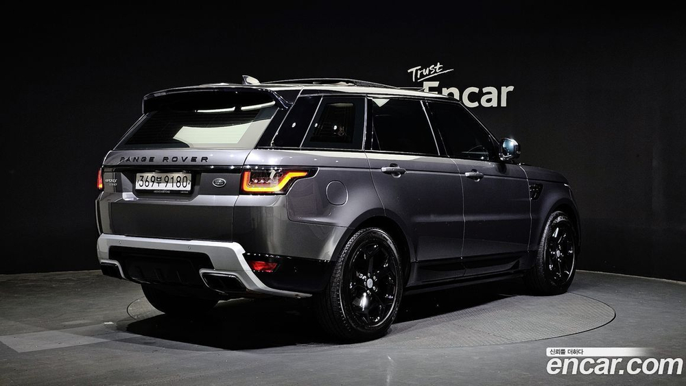 Land Rover Range Rover Sports 2 Generation 3.0 SDV6 HSE (12.2019)
