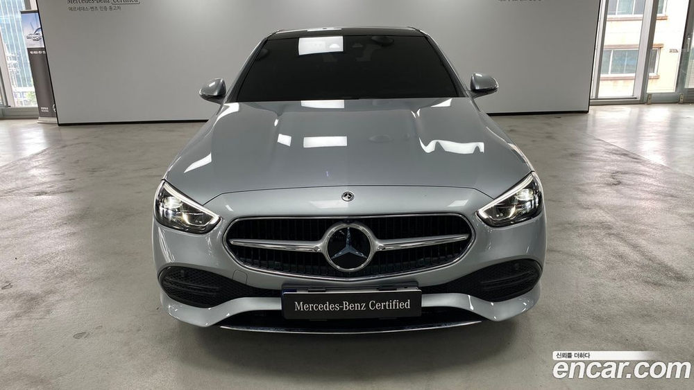 Mercedes-Benz C-Class W206 C300 4MATIC Avangarde (03.2023)