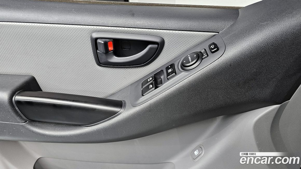 Hyundai The New Grand Starex Wagon 12인승 (04.2020)