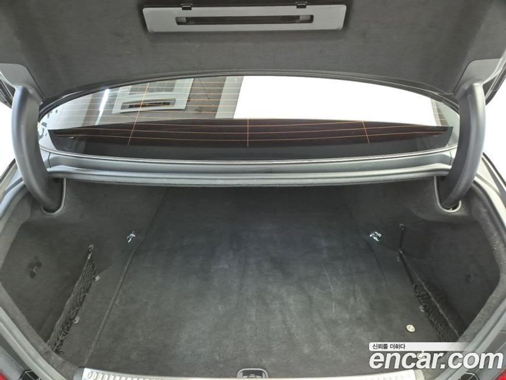 Genesis G90 5.0 AWD (07.2021)