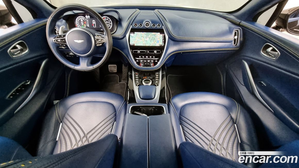 Aston Martin DBX 4.0 V8 (07.2021)