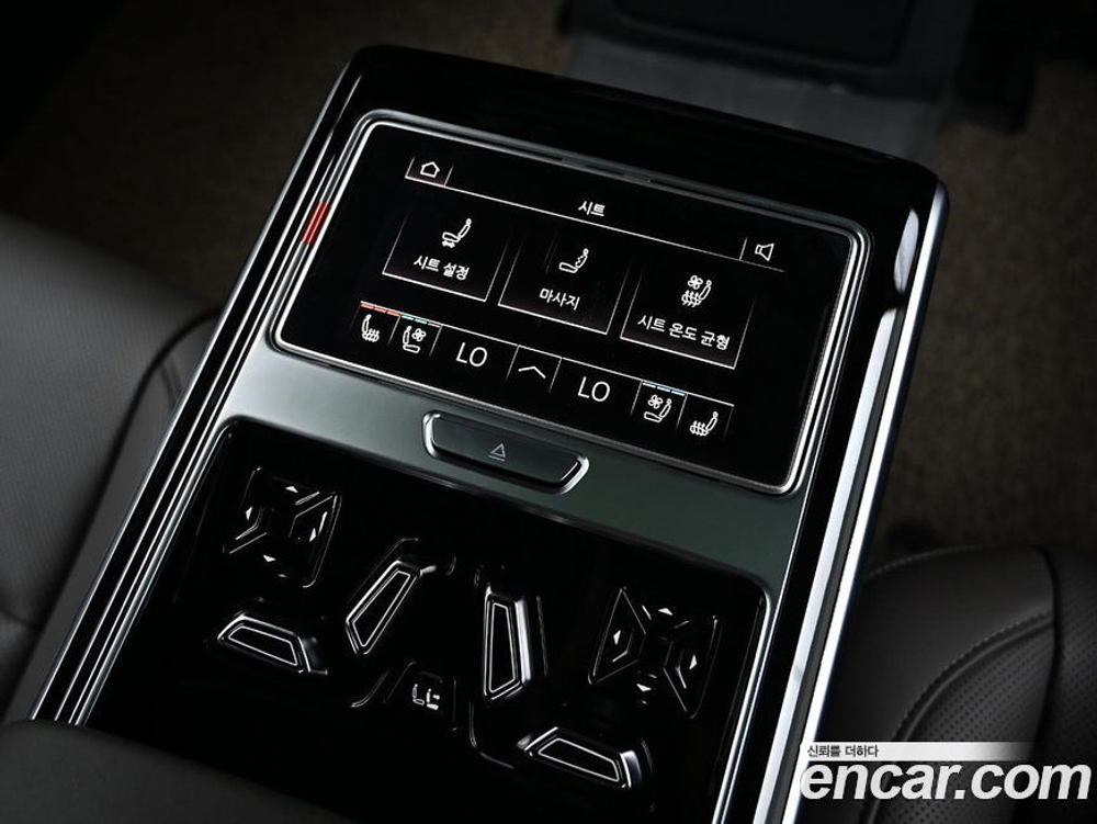 Audi A8 (D5) 55 TFSI Quattro Premium LWB (11.2021)