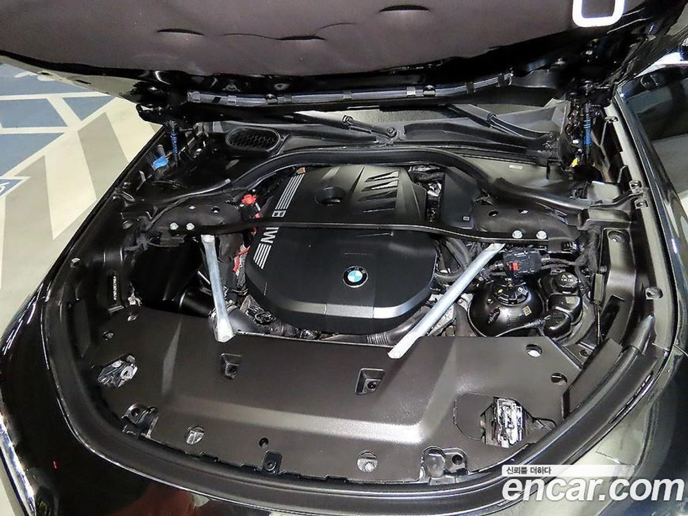 BMW 7 Series (G70) 740i sDrive M Sports (11.2022)