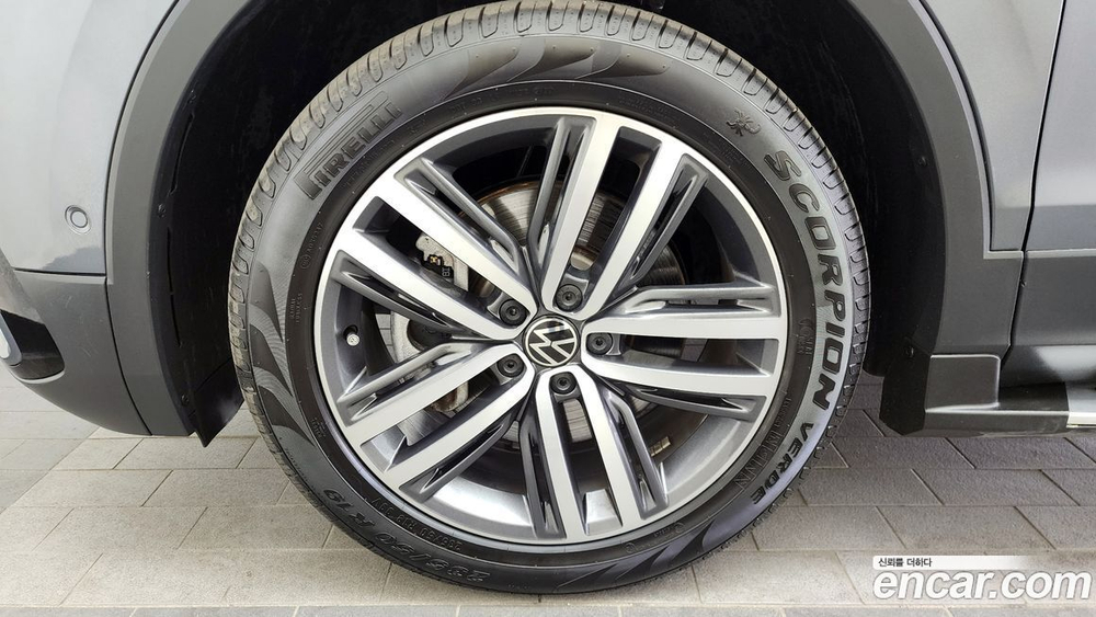 Volkswagen Tiguan Allspace 2.0 TSI Prestige (11.2022)