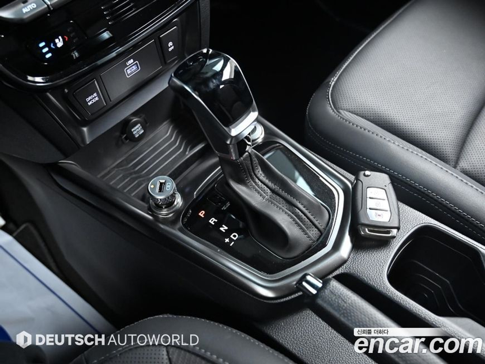 KG Mobility (Ssangyong) Very New Tivoli Бензин 1.5 2WD (12.2022)