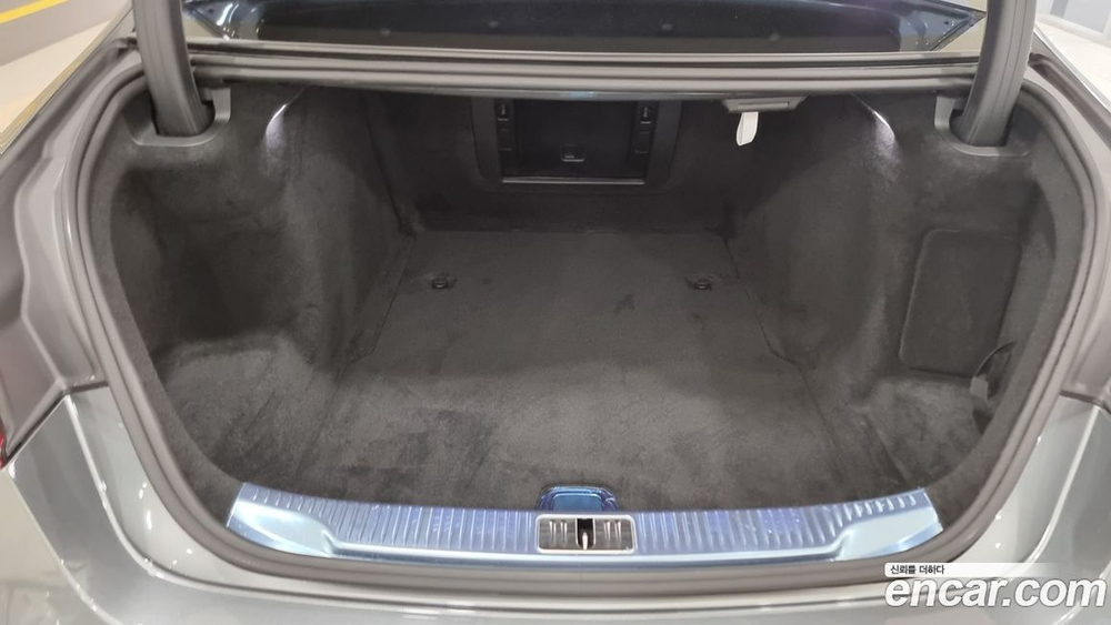 Mercedes-Benz S-Class W223 S580L 4MATIC (12.2022)