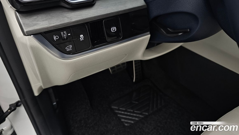 Kia Sportage 5 Generation Дизель 2.0 2WD (11.2022)