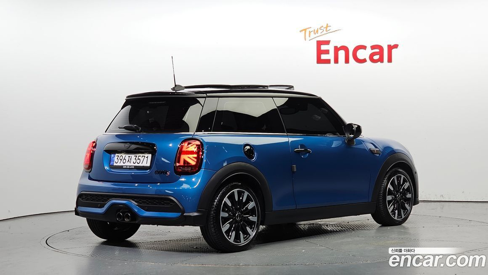 Mini Cooper S Classic (10.2022)