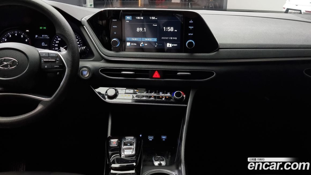 Hyundai Sonata (DN8) 2.0 (09.2019)