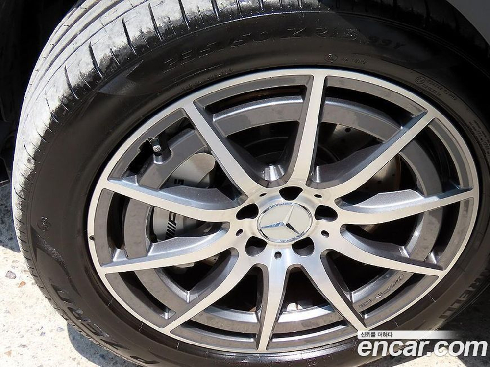 Mercedes-Benz GLB-Class X247 AMG GLB35 4MATIC (12.2021)