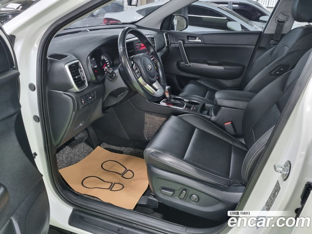Kia Sportage The Bold Бензин 2.0 2WD (03.2021)
