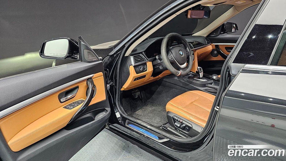 BMW 3 Series GT (F34) GT 320d Luxury (03.2020)