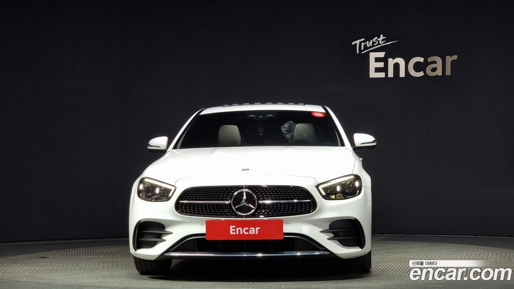 Mercedes-Benz E-Class W213 E250 AMG Line (10.2023)