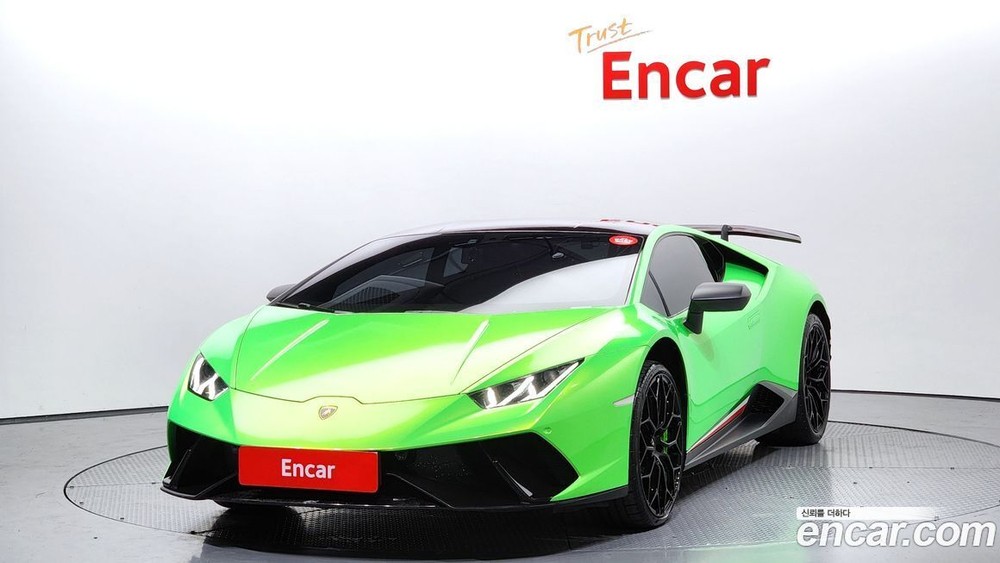Lamborghini Huracan LP640-4 퍼포만테 (12.2019)