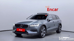 Volvo V60 Cross Country 2 Generation B5 Pro AWD (09.2021)