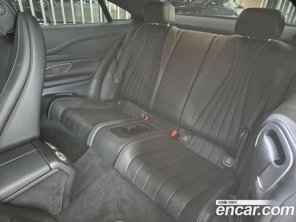 Mercedes-Benz E-Class W213 E300d 4MATIC Coupe (12.2022)