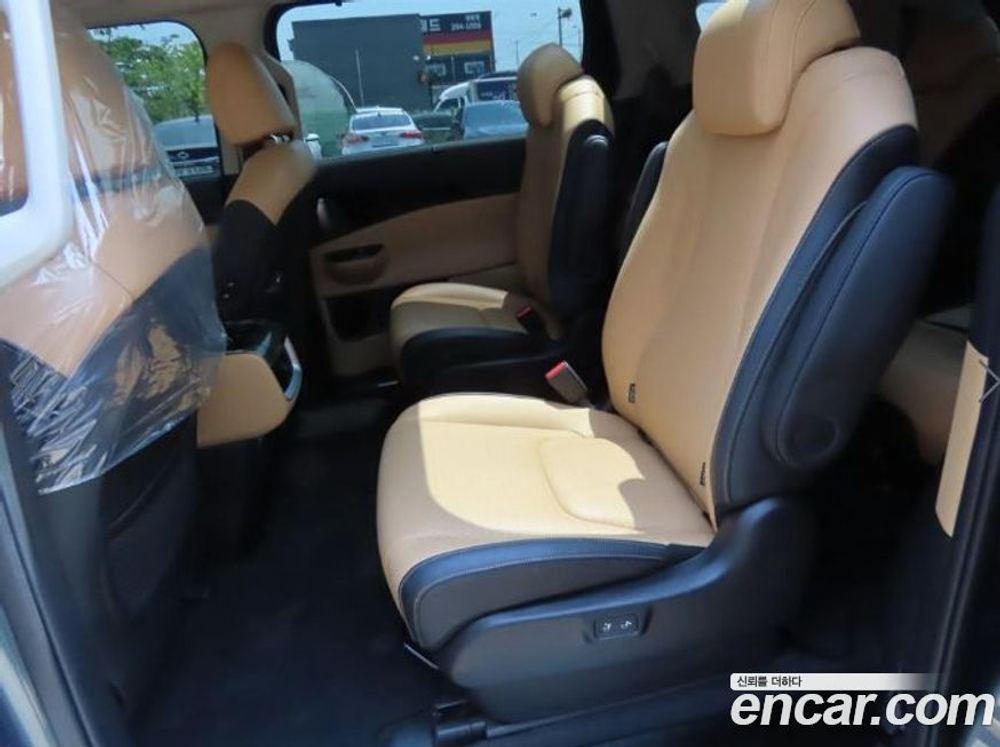 Kia Carnival (Sedona) 4 Generation 9-и местный Noblesse (09.2021)