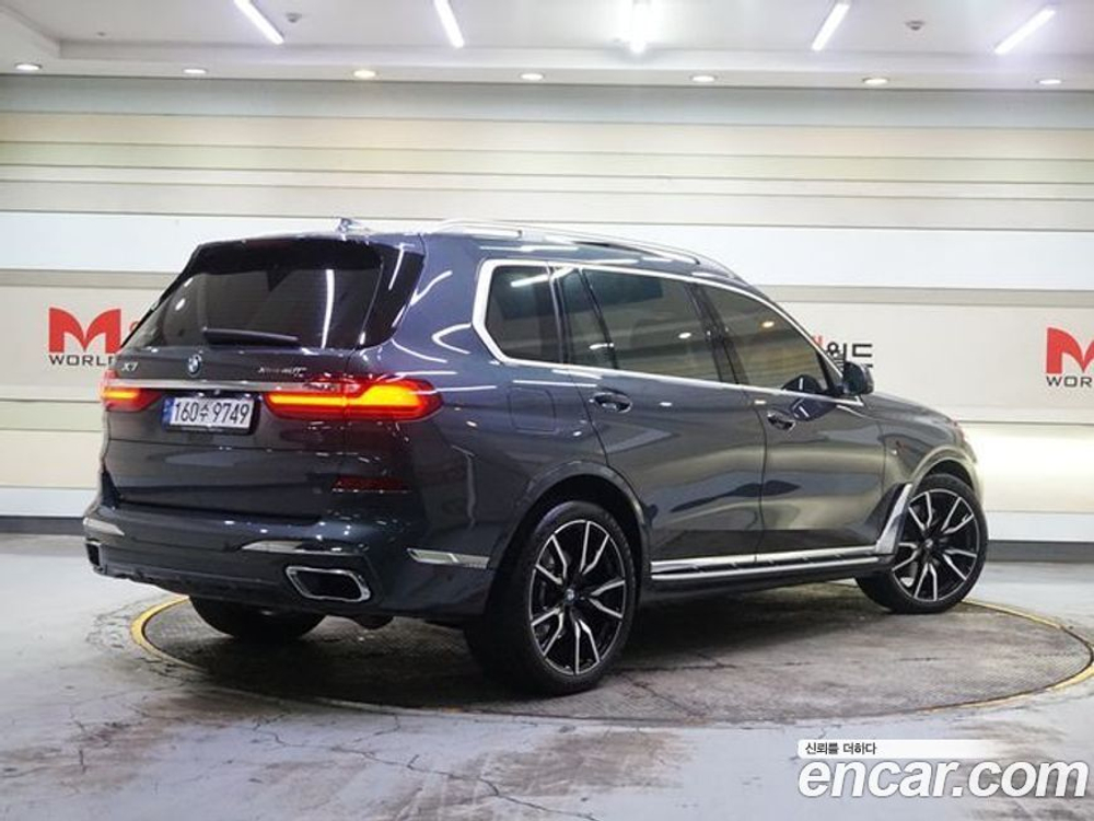 BMW X7 (G07) xDrive 40i M Sports 6-и местный (04.2022)