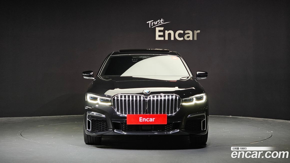 BMW 7 Series (G11) 730d xDrive M Sports (06.2021)
