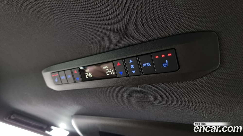 Toyota Sienna 4 Generation 2.5 Hybrid 2WD (05.2023)