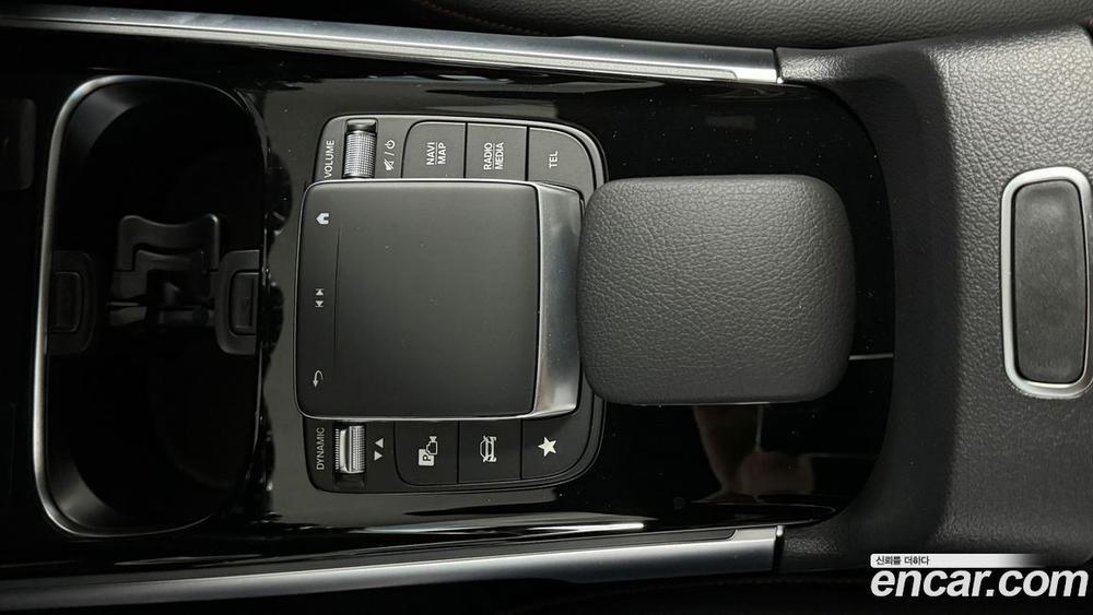 Mercedes-Benz GLB-Class X247 GLB250 4MATIC (11.2023)