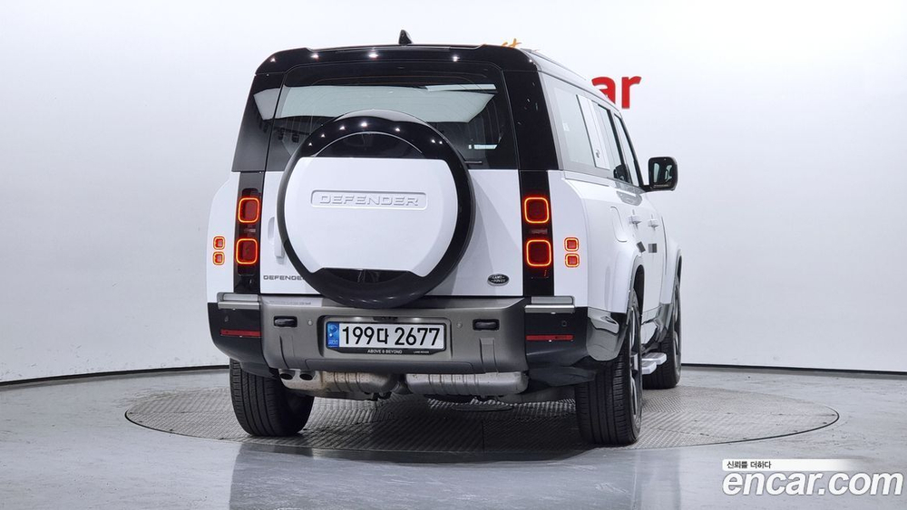 Land Rover Defender (L663) 130 D300 X-Dynamic HSE (03.2023)