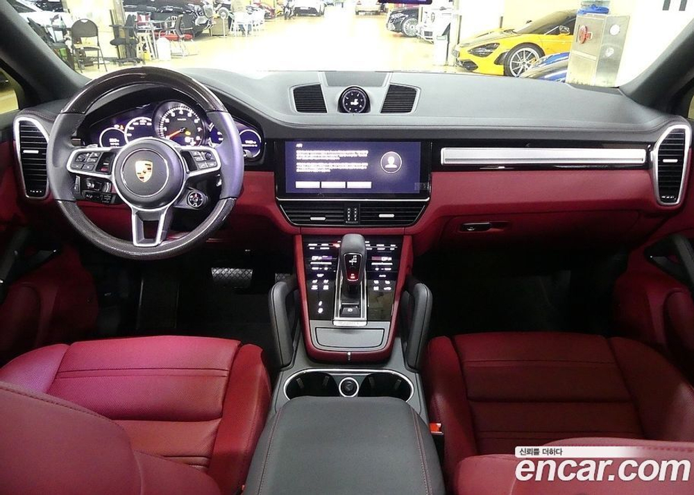 Porsche Cayenne (PO536) 3.0 Coupe Platinum Editions (03.2023)