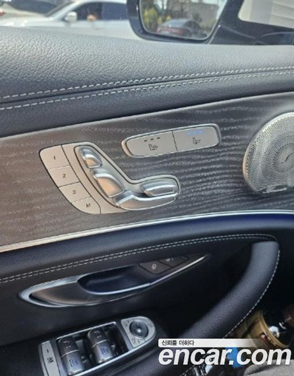 Mercedes-Benz E-Class W213 E350 4MATIC AMG Line (08.2022)