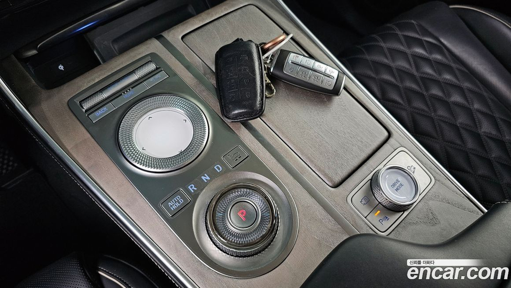 Genesis GV80 2.5T Бензин 2WD (07.2020)