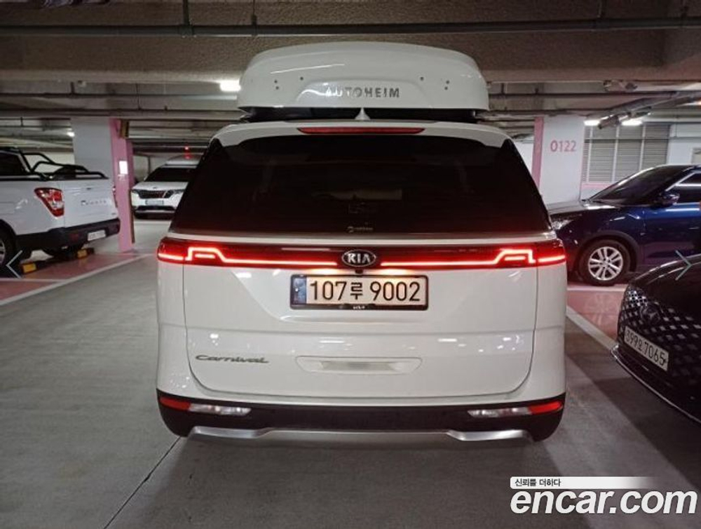 Kia Carnival (Sedona) 4 Generation 9-и местный Signatures (04.2021)