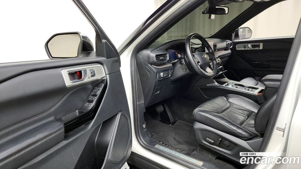 Ford Explorer 6 Generation 3.0 Platinum 4WD (04.2021)