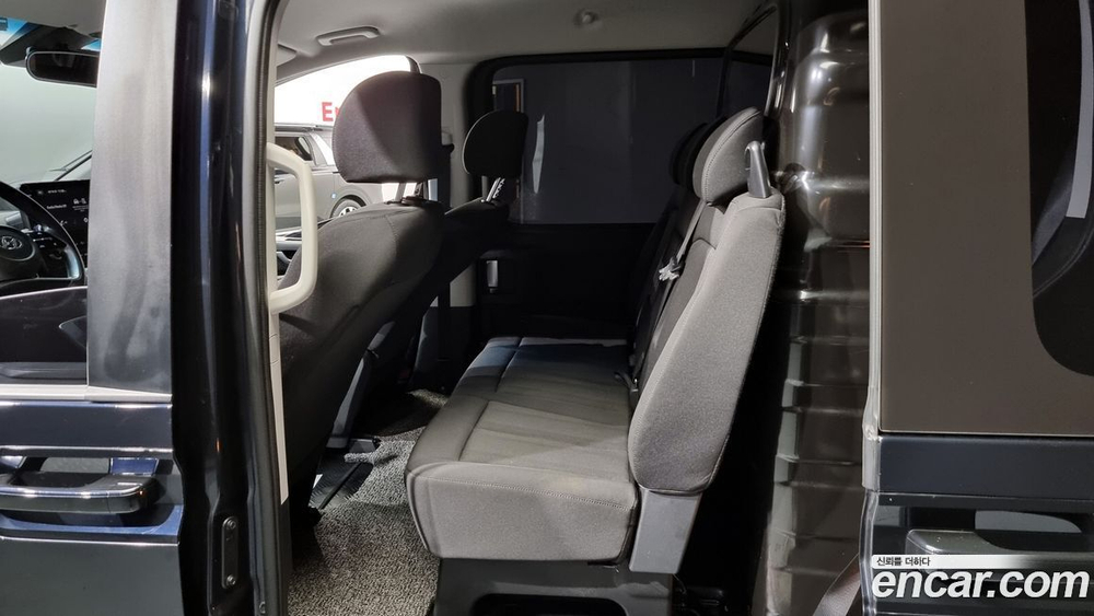Hyundai Staria Cargo 5인승 (11.2021)