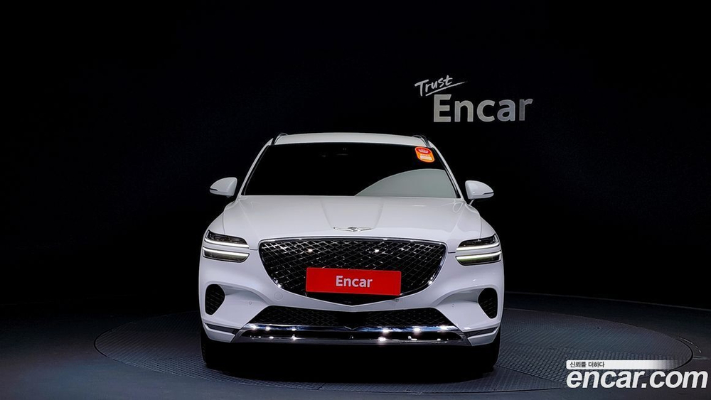 Genesis GV70 2.5T Бензин 2WD (04.2021)