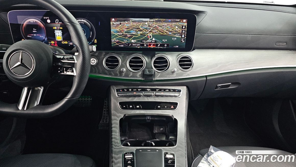 Mercedes-Benz E-Class W213 E350 4MATIC AMG Line (05.2022)