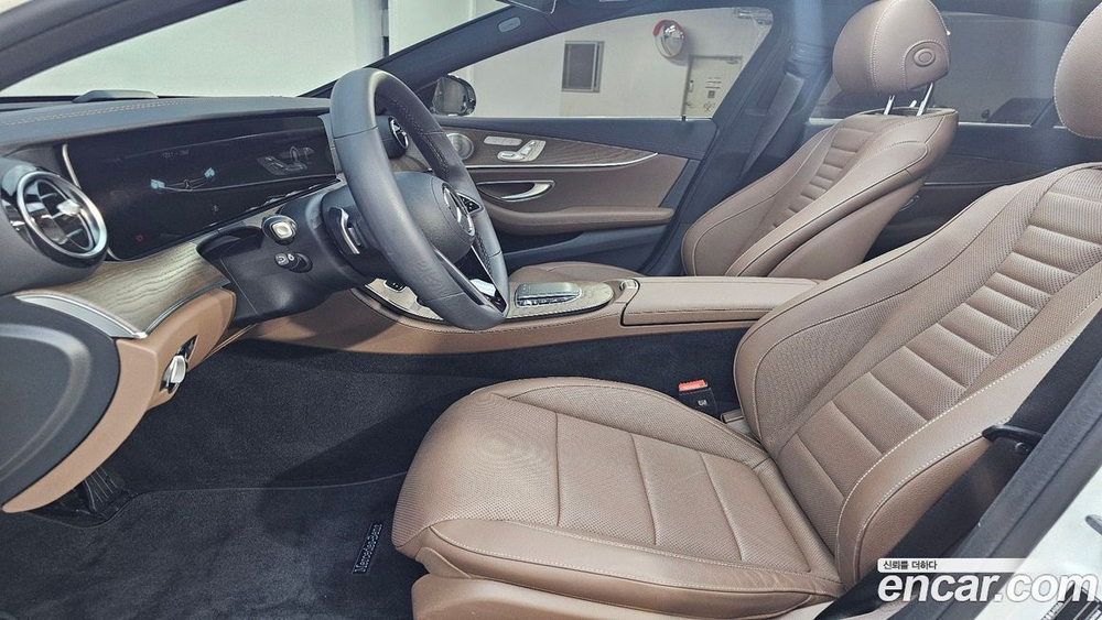 Mercedes-Benz E-Class W213 E220d 4MATIC Exclusive (03.2023)