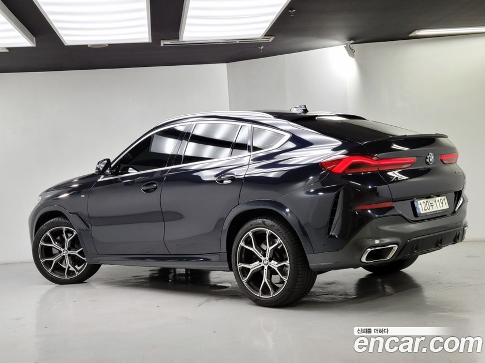 BMW X6 (G06) xDrive40i M Sports (06.2021)