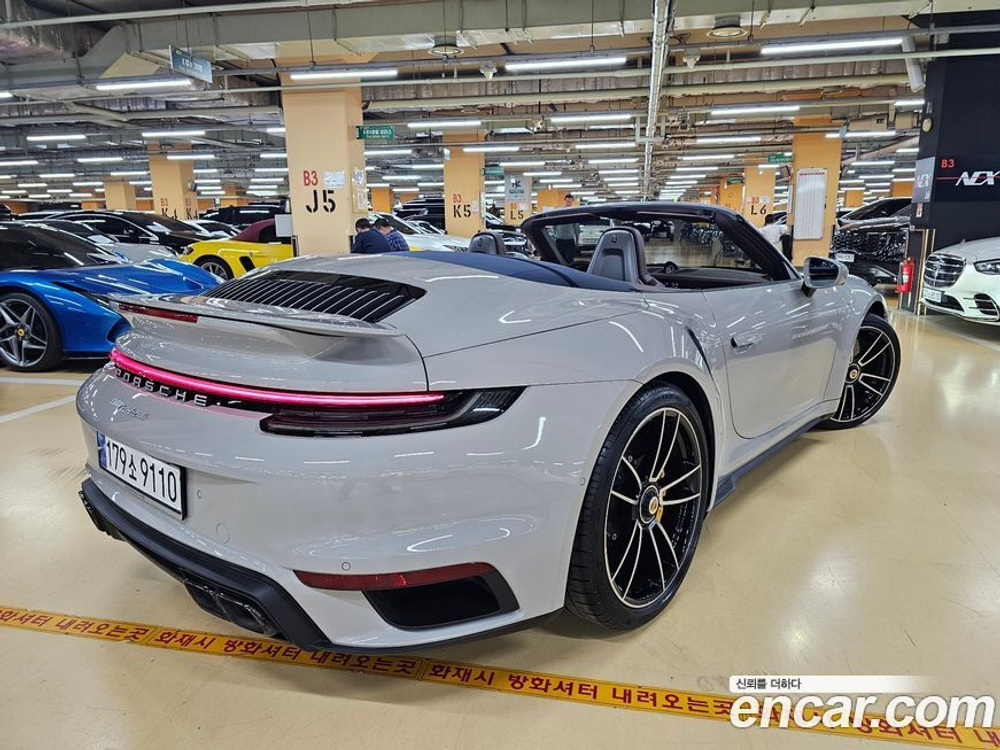 Porsche 911 (992) Turbo S Cabriolet (05.2023)