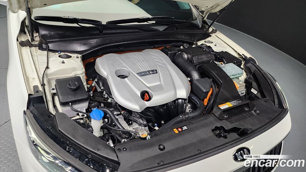 Kia K7 (Cadenza) Premier Hybrid Noblesse (11.2019)