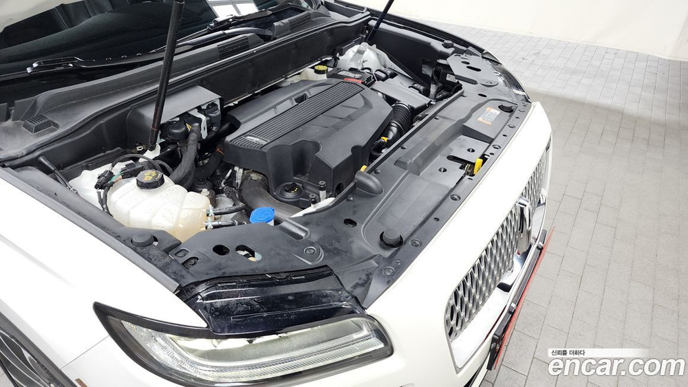 Lincoln Nautilus 2.7 202A AWD (12.2020)