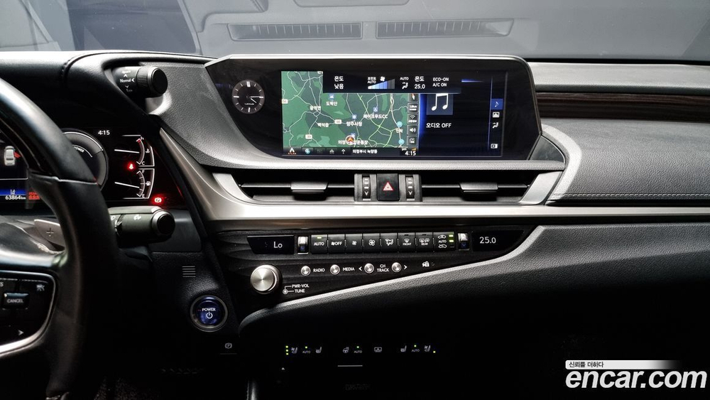 Lexus ES300h 7 Generation Executive (03.2021)