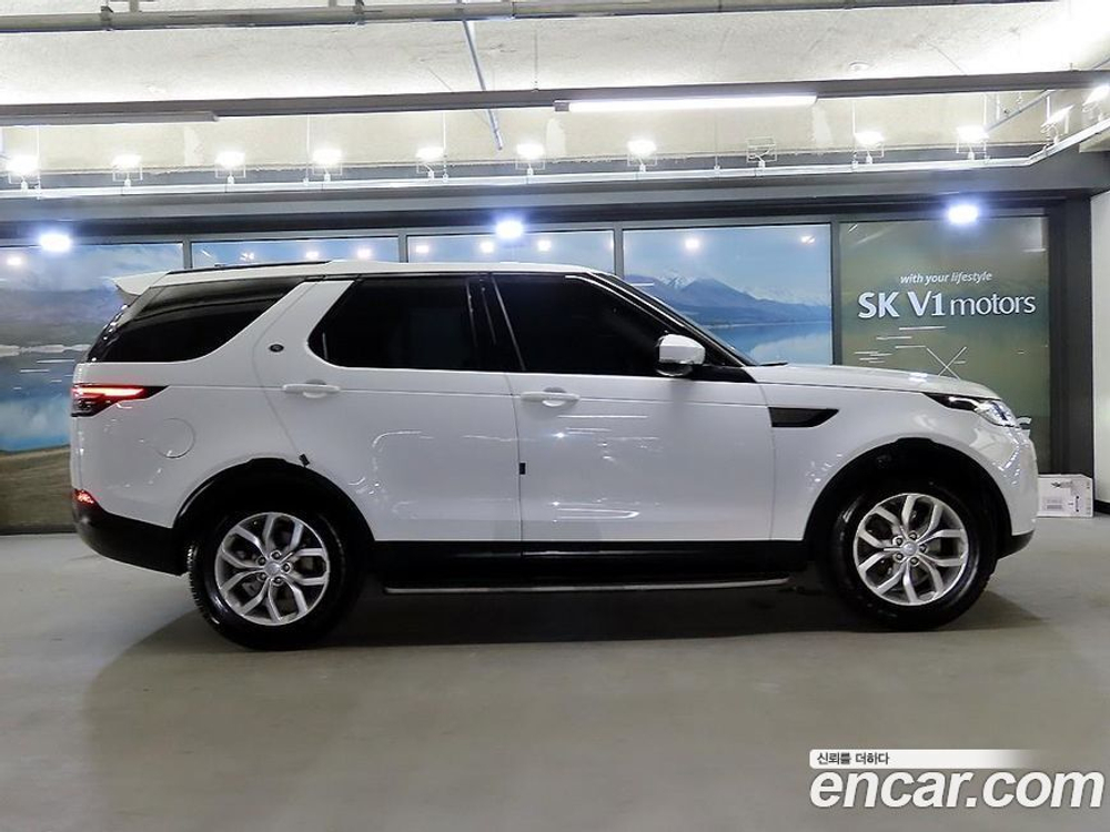 Land Rover Discovery 5 2.0 SD4 SE (10.2019)