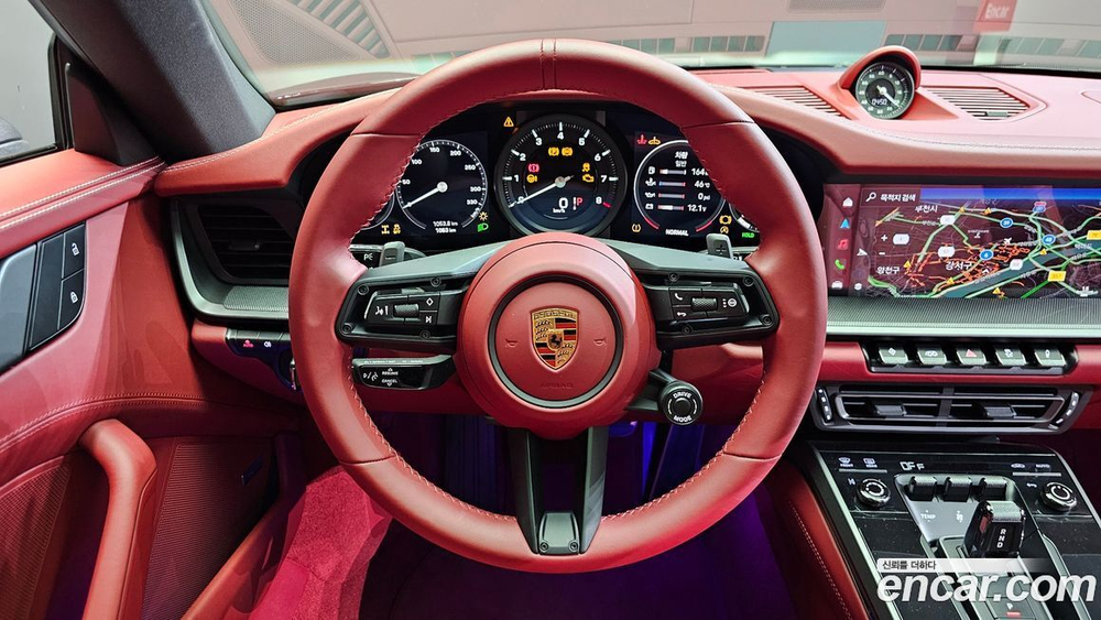 Porsche 911 (992) Carrera 4 (04.2024)