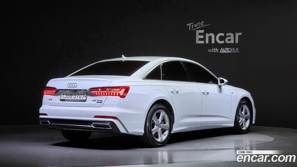 Audi A6 (C8) 45 TFSI Quattro (03.2020)