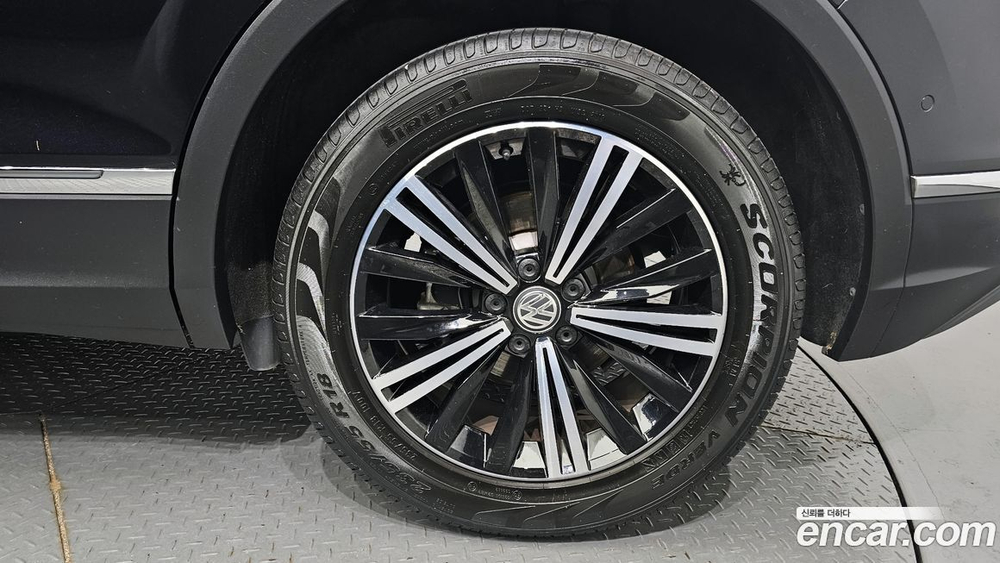 Volkswagen Tiguan 2 Generation 2.0 TDI Prestige (11.2019)