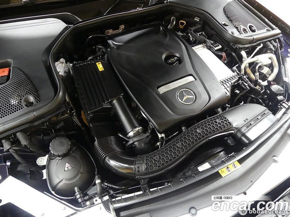 Mercedes-Benz E-Class W213 E250 Avangarde (11.2019)