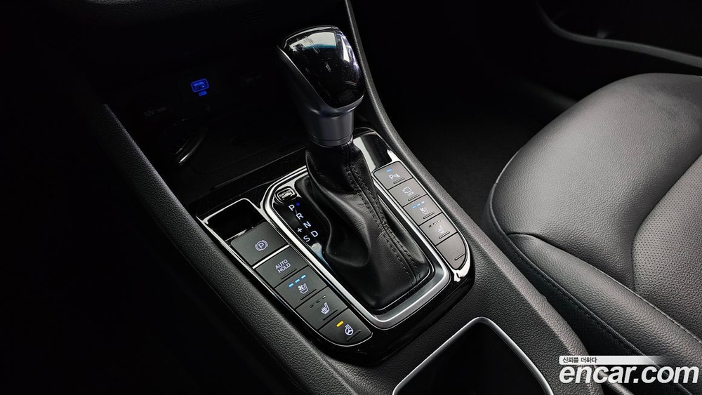 Hyundai The New Ionic Hybrid 1.6 HEV (04.2020)