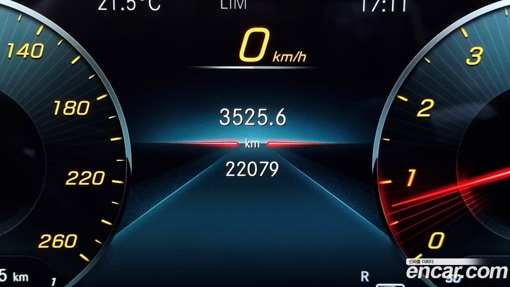 Mercedes-Benz E-Class W213 E250 Avangarde (07.2021)
